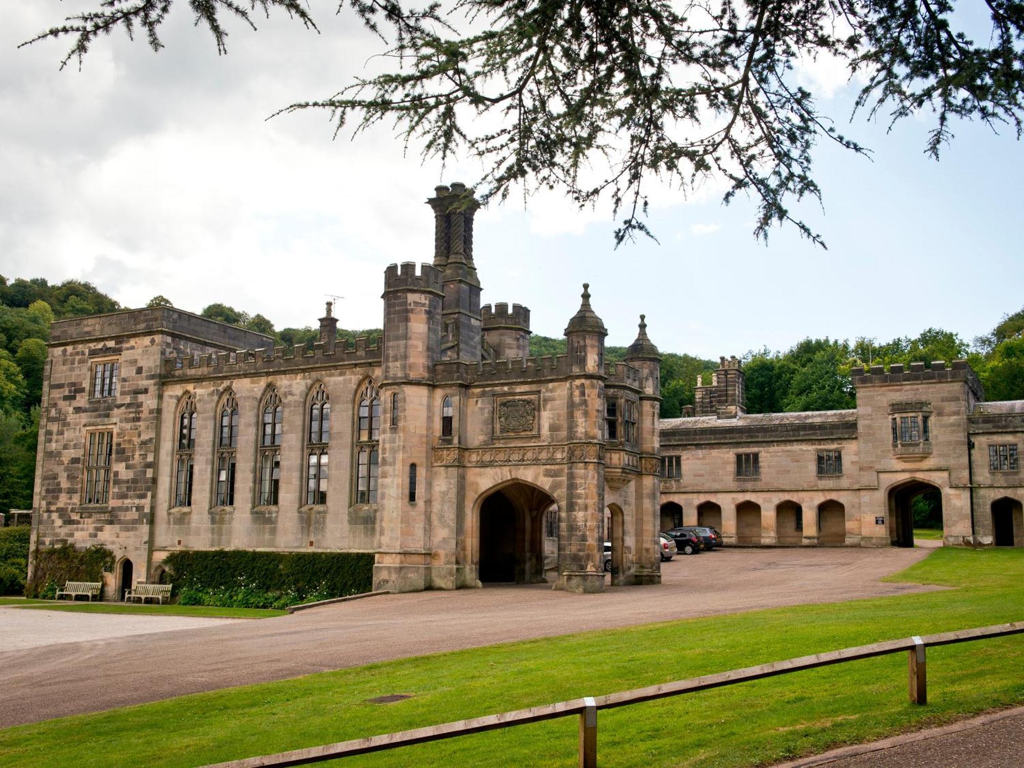 Yha Ilam Hall Ashbourne  Buitenkant foto