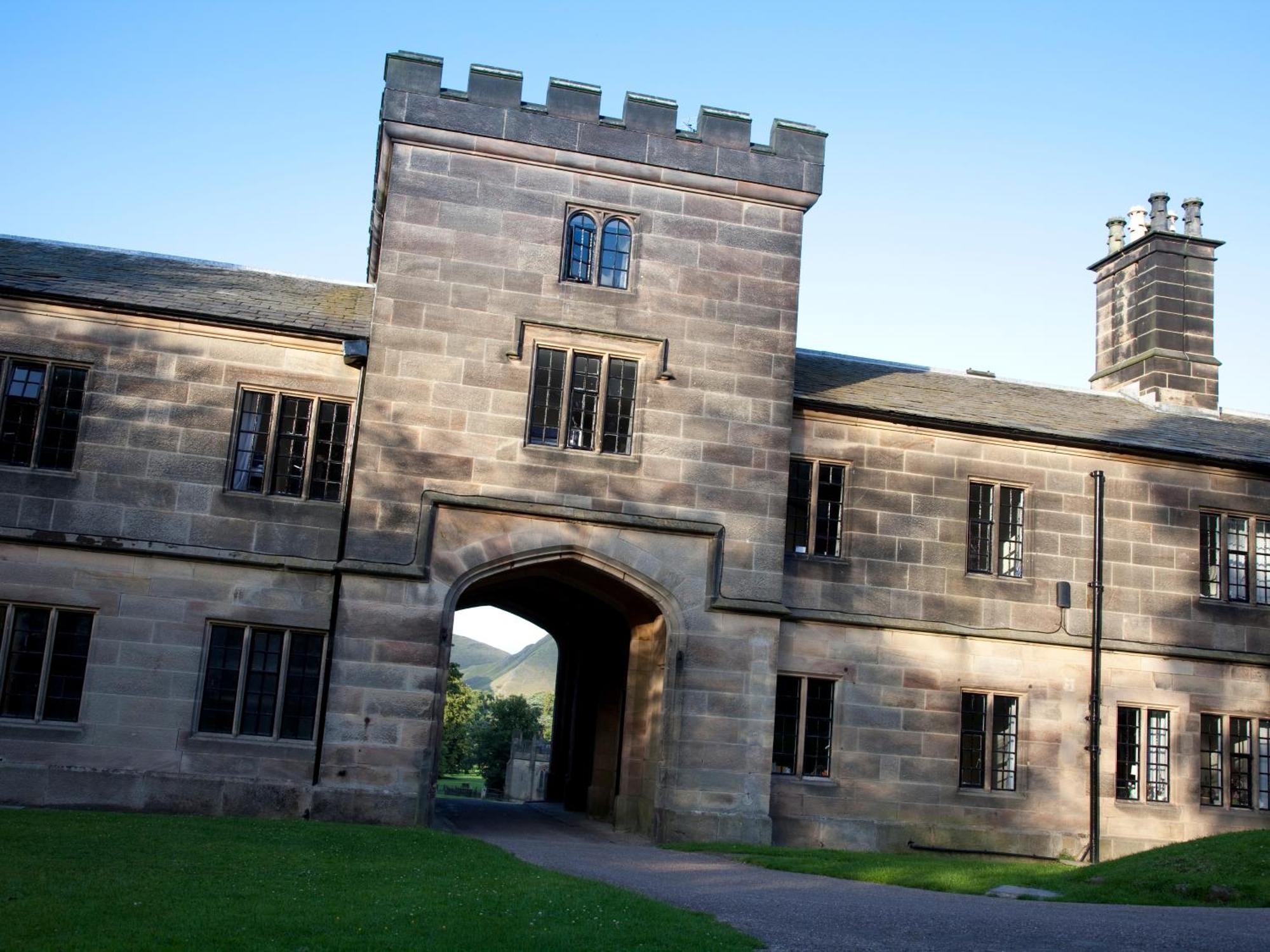 Yha Ilam Hall Ashbourne  Buitenkant foto